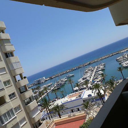 Urbanizacion Puerto Paraiso Estepona Buitenkant foto